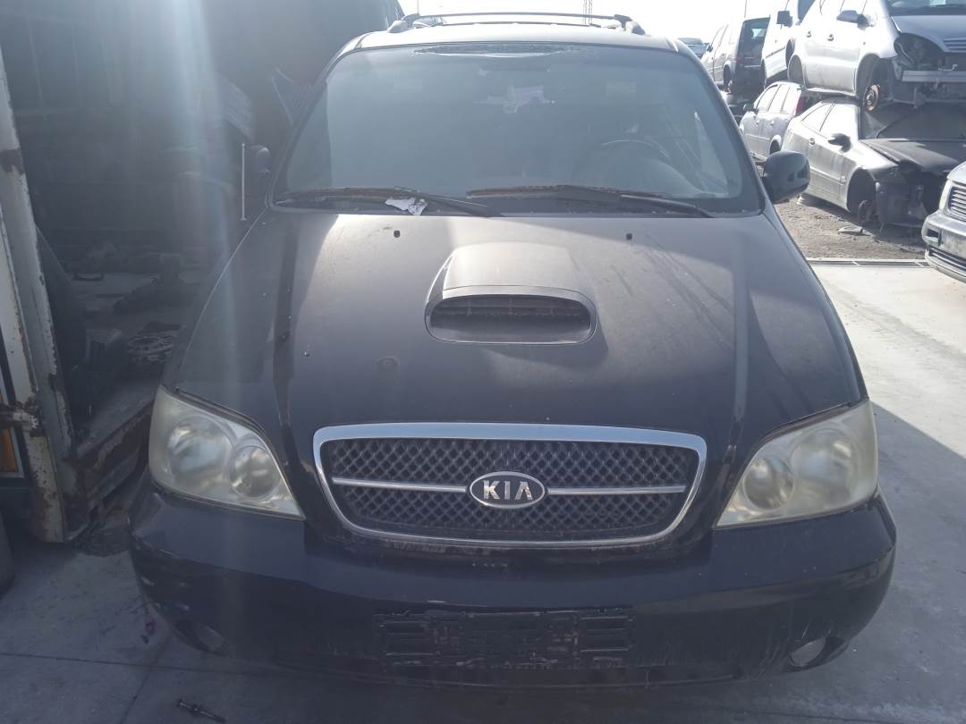 KIA CARNIVAL II (2001 - 2006)