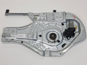 ELEVALUNAS DELANTERO IZQUIERDO 824702E010 HYUNDAI TUCSON (JM) Autodesguaces Alicante