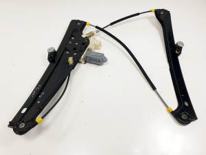 ELEVALUNAS DELANTERO DERECHO 7202480E BMW SERIE 7 (F01/F02) Autodesguaces Alicante