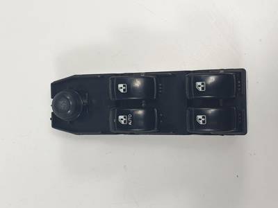 MANDO ELEVALUNAS DELANTERO IZQUIERDO 621W04460 CHEVROLET LACETTI Autodesguaces Alicante