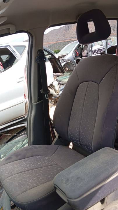 ASIENTO DELANTERO DERECHO
