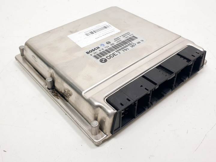 CENTRALITA MOTOR UCE 0281010754 LAND ROVER RANGE ROVER (L322) Autodesguaces Alicante