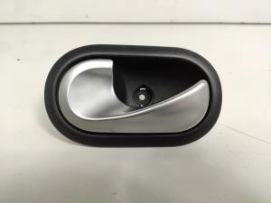 MANETA INTERIOR TRASERA IZQUIERDA RENAULT CLIO III Autodesguaces Alicante