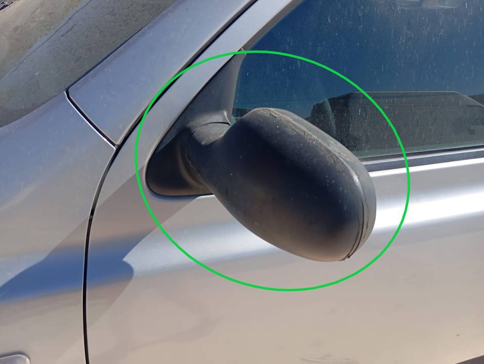 RETROVISOR IZQUIERDO