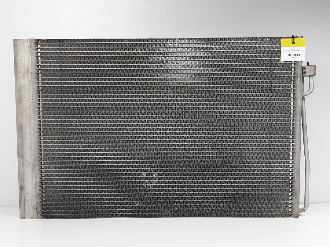 CONDENSADOR / RADIADOR AIRE ACONDICIONADO - 8379885 - BMW - SERIE 6 CABRIO (E64)