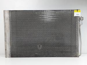 CONDENSADOR / RADIADOR AIRE ACONDICIONADO 8379885 BMW SERIE 6 CABRIO (E64) Autodesguaces Alicante