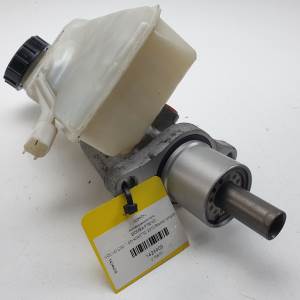 BOMBA FRENO 03350886551 VOLVO C30 Autodesguaces Alicante
