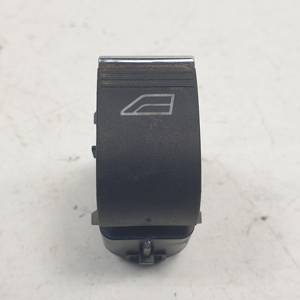 MANDO ELEVALUNAS DELANTERO DERECHO BM5T14529AB FORD GRAND C-MAX (CB7) Autodesguaces Alicante