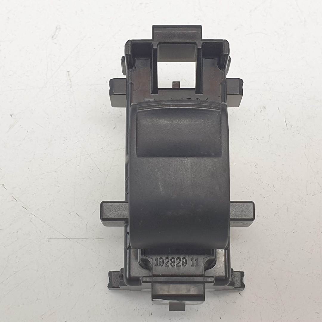 MANDO ELEVALUNAS TRASERO IZQUIERDO - 19282911 - TOYOTA - RAV 4 (A4)