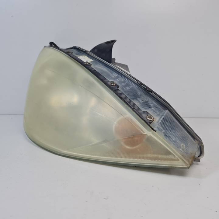 FARO DERECHO 2M5113W029BE FORD FOCUS BERLINA (CAK) Autodesguaces Alicante