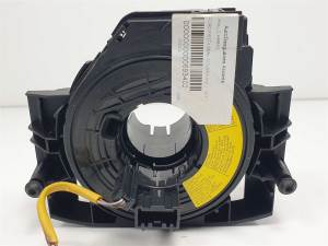 ANILLO AIRBAG 8A6T13N064GF FORD FIESTA BERL./COURIER Autodesguaces Alicante