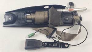 CINTURON SEGURIDAD DELANTERO DERECHO 30734848 VOLVO S80 BERLINA (P3) Autodesguaces Alicante