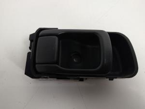 MANETA INTERIOR DELANTERA IZQUIERDA NISSAN PICK-UP (D22) Autodesguaces Alicante