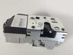 CERRADURA PUERTA DELANTERA DERECHA 9136J4 CITROEN BERLINGO (M59) Autodesguaces Alicante