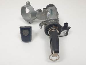 ANTIRROBO 3300933MH OPEL ASTRA J LIM. Autodesguaces Alicante