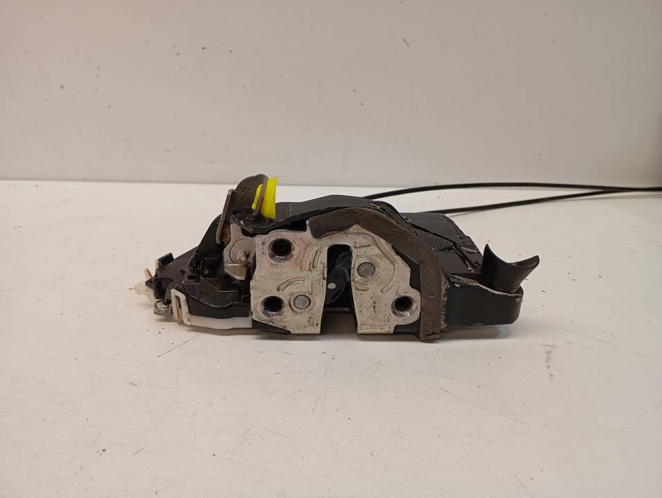 CERRADURA PUERTA DELANTERA IZQUIERDA