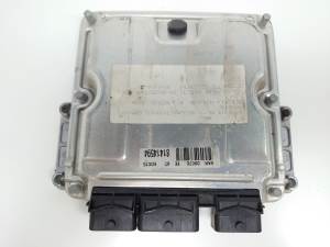 CENTRALITA MOTOR UCE 0281010590 PEUGEOT 406 BERLINA (S1/S2) Autodesguaces Alicante