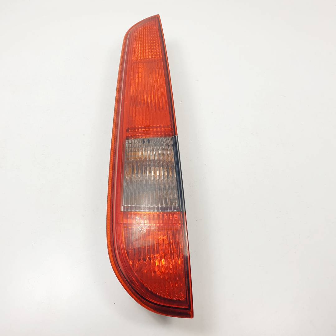 Rückleuchte hinten links - FORD - FOCUS SPORTBREAK (CAP)