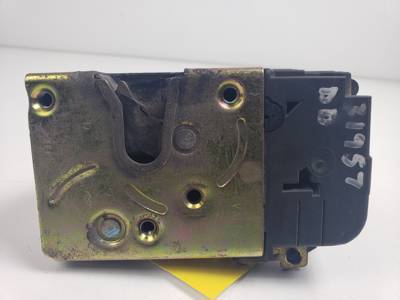 CERRADURA PUERTA DELANTERA DERECHA PEUGEOT 206 BERLINA Autodesguaces Alicante