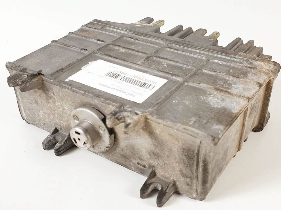 CENTRALITA MOTOR UCE - 0261204617 - VOLKSWAGEN - POLO BERLINA (6N1)