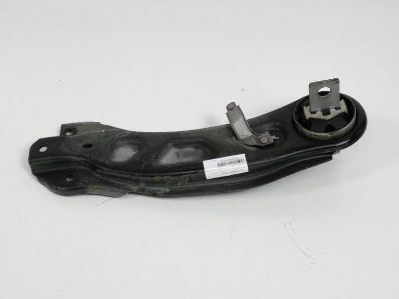 BRAZO SUSPENSION INFERIOR TRASERO DERECHO - A2463530043 - MERCEDES - CLASE GLA (W156)