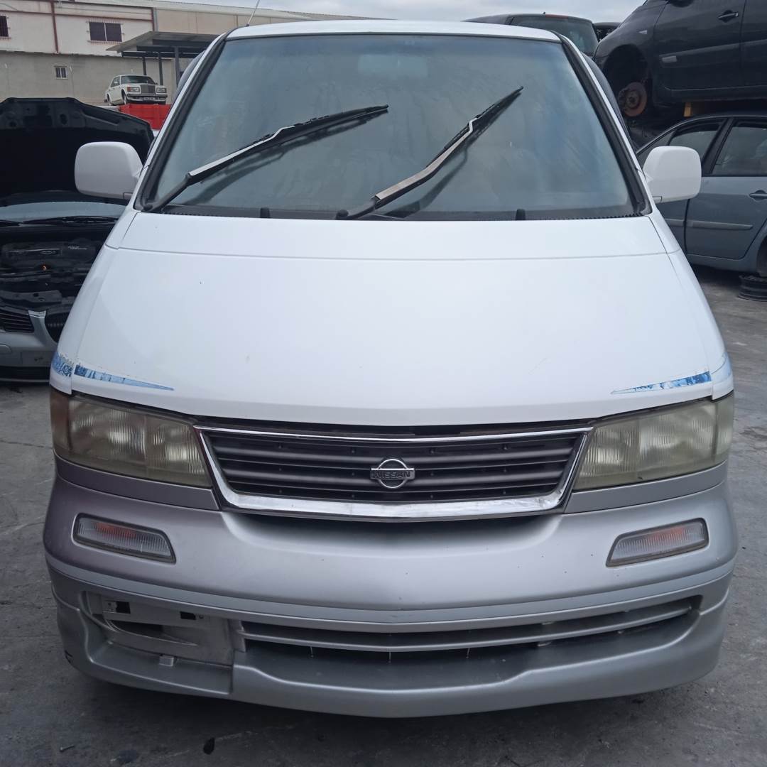 NISSAN URVAN (1982 - ...)