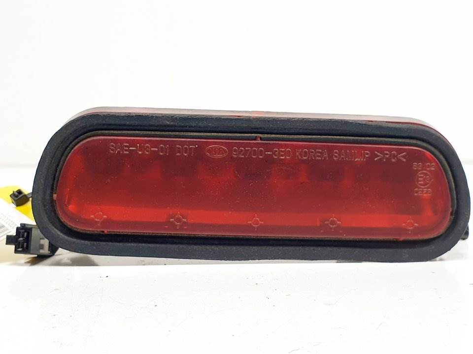 LUZ CENTRAL DE FRENO - 927003E0 - KIA - SORENTO