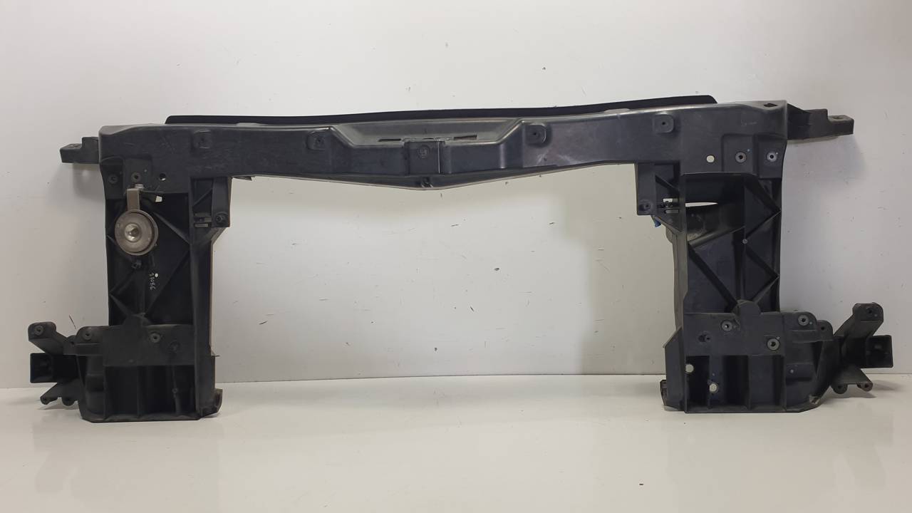 PANEL FRONTAL 2E0805591 VOLKSWAGEN CRAFTER CAJA CERRADA Autodesguaces Alicante