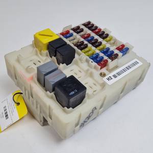 CAJA RELES / FUSIBLES 518783204 FORD FOCUS TURNIER (CAK) Autodesguaces Alicante