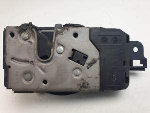 CERRADURA PUERTA DELANTERA DERECHA 13128112 OPEL ASTRA H CARAVAN Autodesguaces Alicante