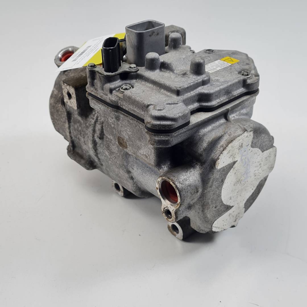 COMPRESOR AIRE ACONDICIONADO - 0422000533 - LEXUS - NX Series (AZ10)