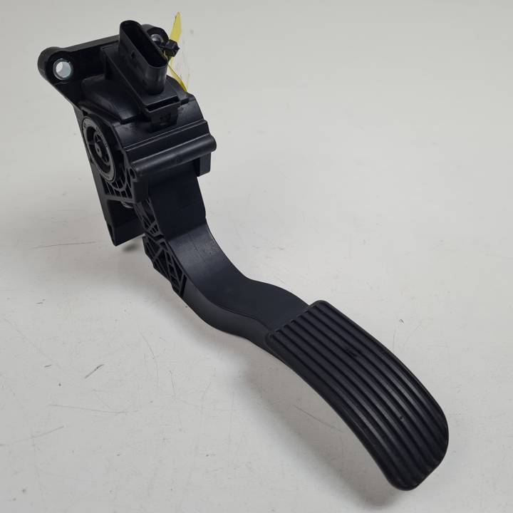 POTENCIOMETRO PEDAL A9073010100 MERCEDES SPRINTER III (W910) Autodesguaces Alicante