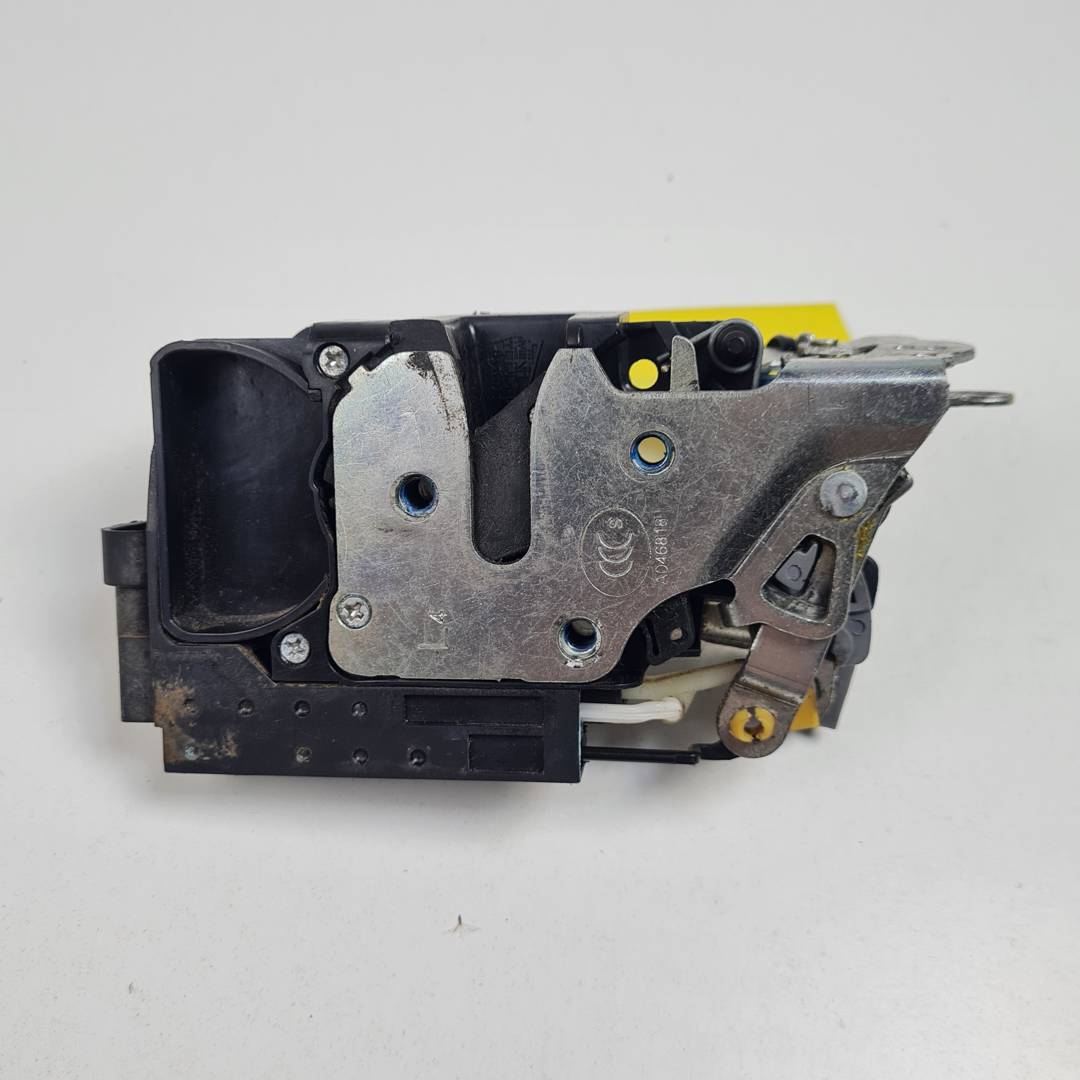 CERRADURA PUERTA DELANTERA IZQUIERDA - CHEVROLET - AVEO