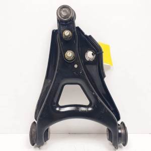 BRAZO SUSPENSION INFERIOR DELANTERO IZQUIERDO D31X65 RENAULT CLIO II FASE II (B/CB0) Autodesguaces Alicante
