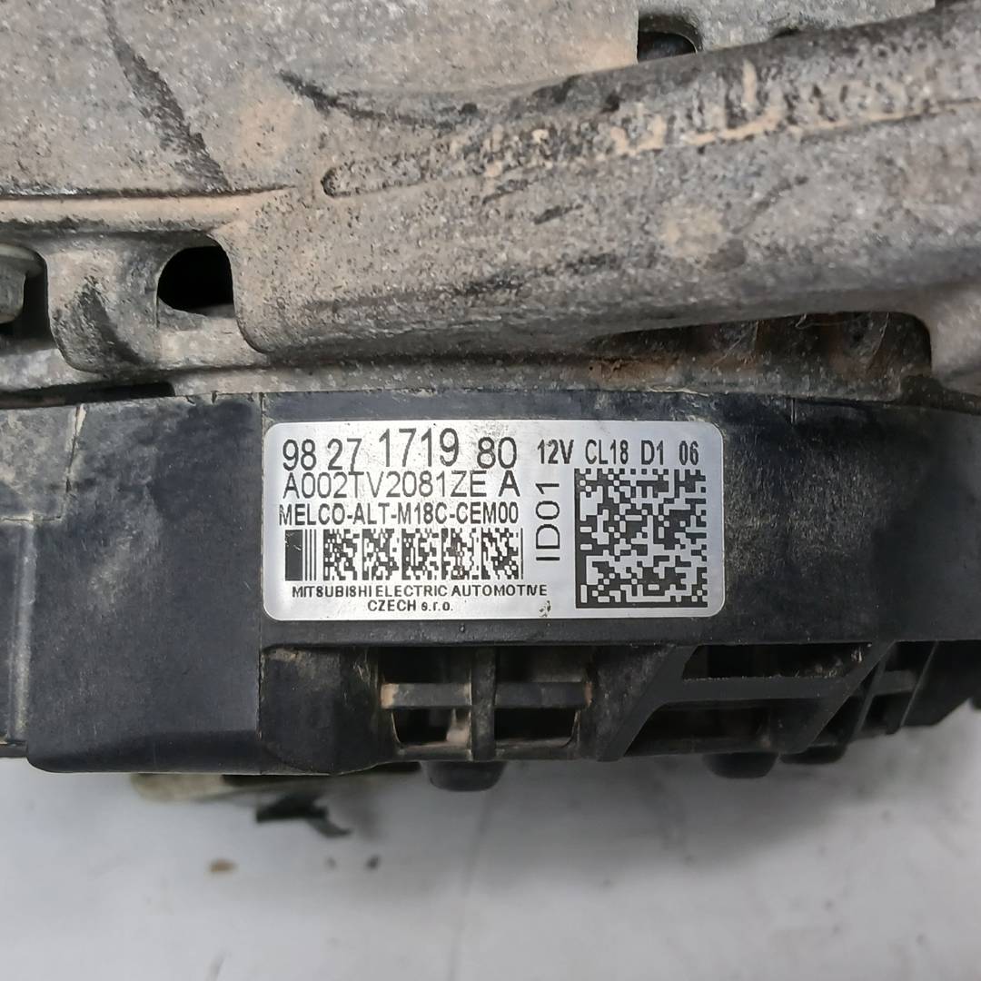 Foto 8 de Alternador Peugeot Rifter (2021)