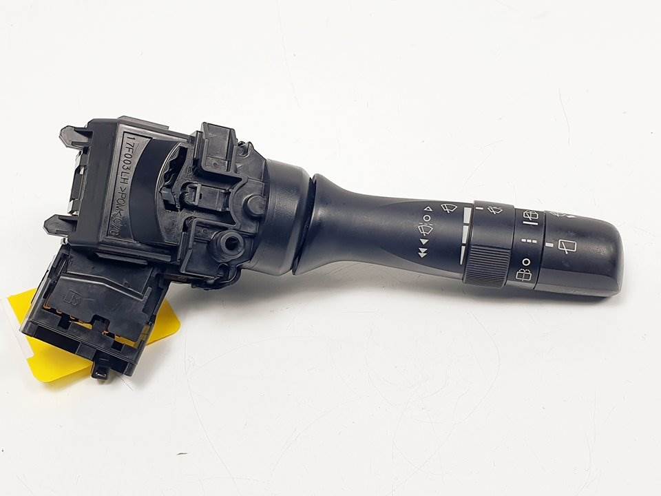 MANDO LIMPIA - 17F582 - TOYOTA - AURIS (E150)
