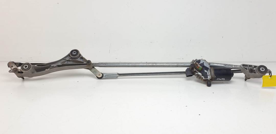 MOTOR LIMPIA DELANTERO - A1698202140 - MERCEDES - CLASE B (W245)