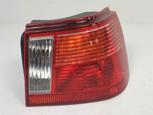 PILOTO TRASERO DERECHO 6K6945258C SEAT IBIZA (6K1) Autodesguaces Alicante