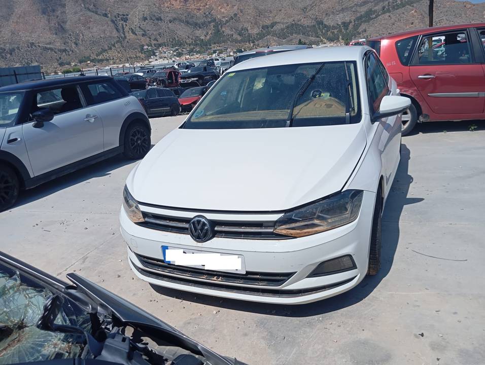 Imagen del vehículo VOLKSWAGEN POLO