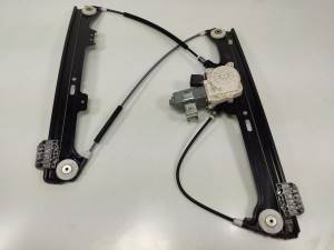 ELEVALUNAS DELANTERO DERECHO 994441102 BMW SERIE 5 TOURING (E61) Autodesguaces Alicante