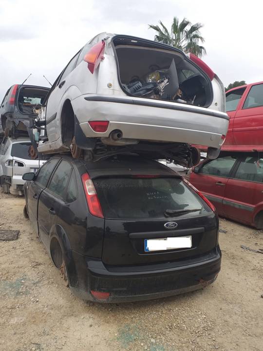 Imagen del vehículo FORD FOCUS BERLINA (CAK)