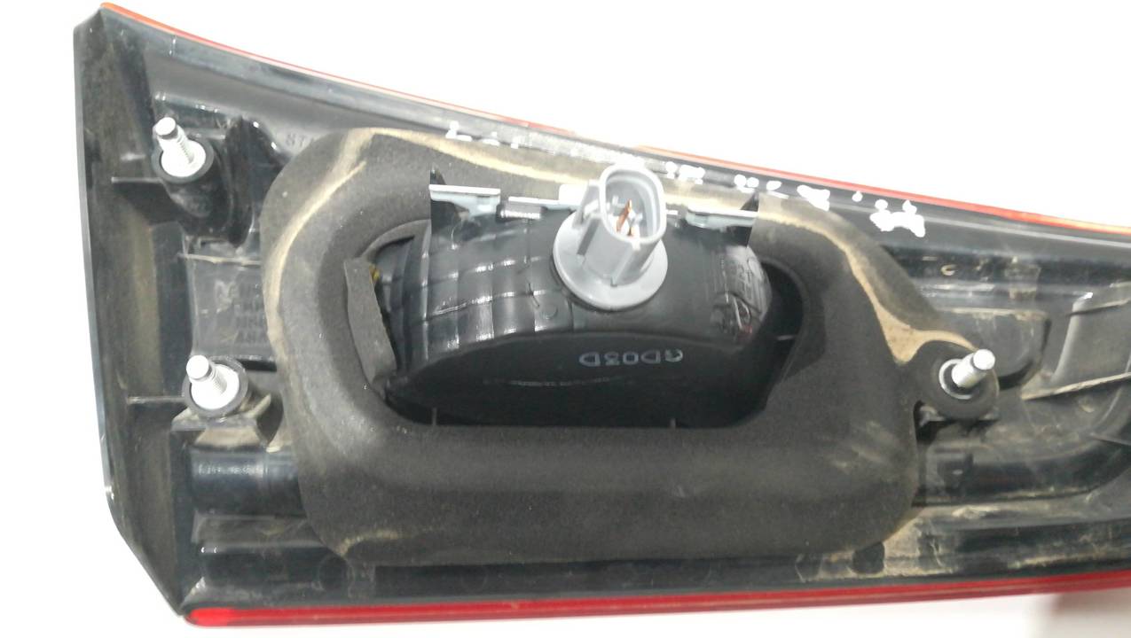 PILOTO TRASERO DERECHO INTERIOR