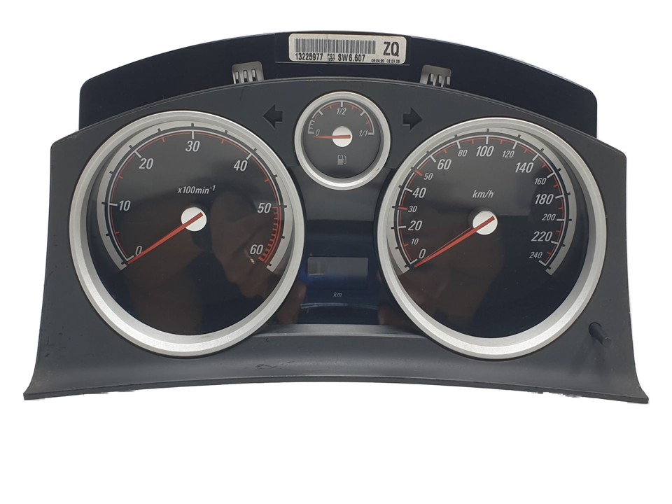 CUADRO INSTRUMENTOS 13225977 OPEL ASTRA GTC Autodesguaces Alicante