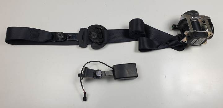 CINTURON SEGURIDAD TRASERO IZQUIERDO 7343641 BMW SERIE X5 (F15) Autodesguaces Alicante