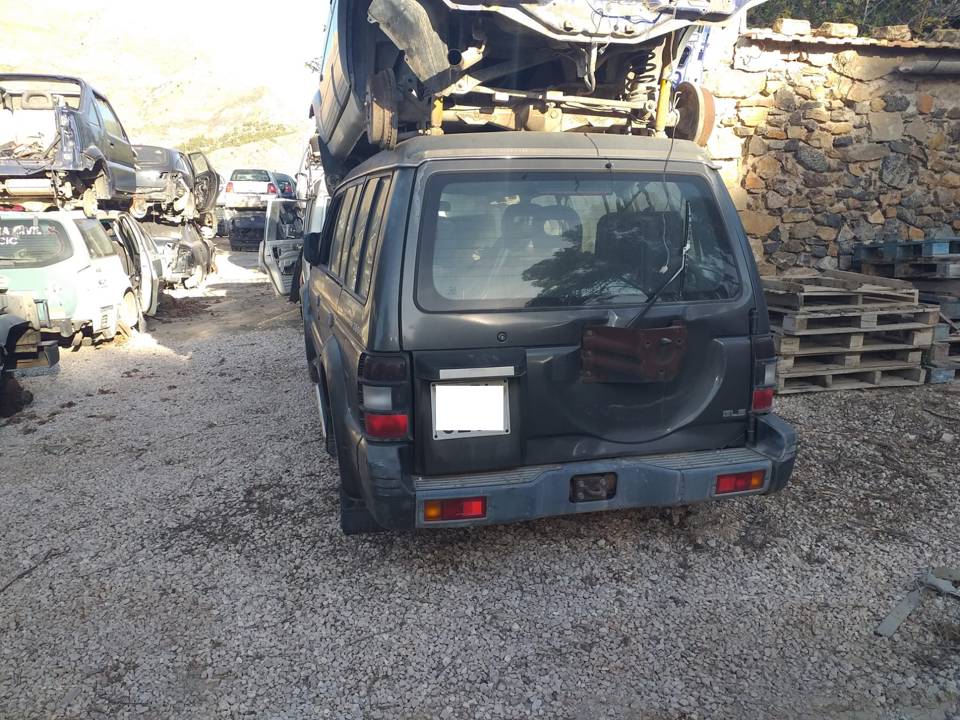 TAPA EXTERIOR COMBUSTIBLE