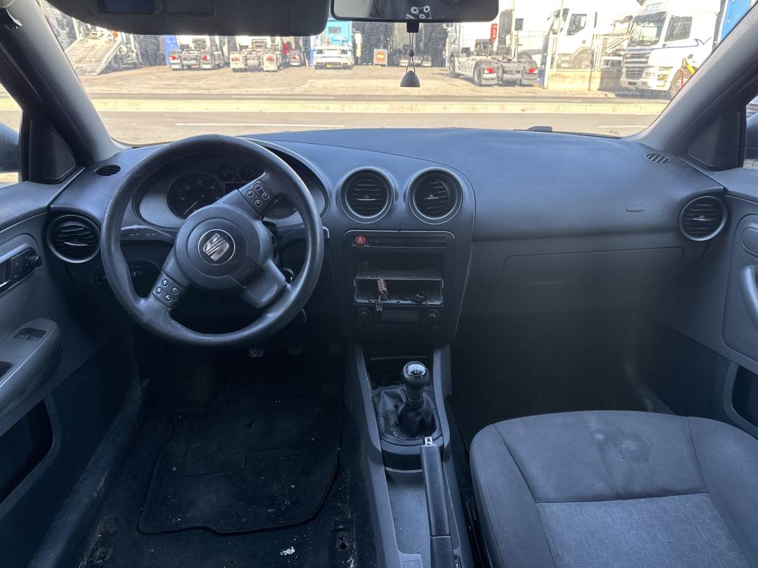 SEAT IBIZA (6L1) (2001 - 2009)