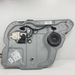ELEVALUNAS TRASERO DERECHO 1K0959704E VOLKSWAGEN TOURAN (1T1) Autodesguaces Alicante