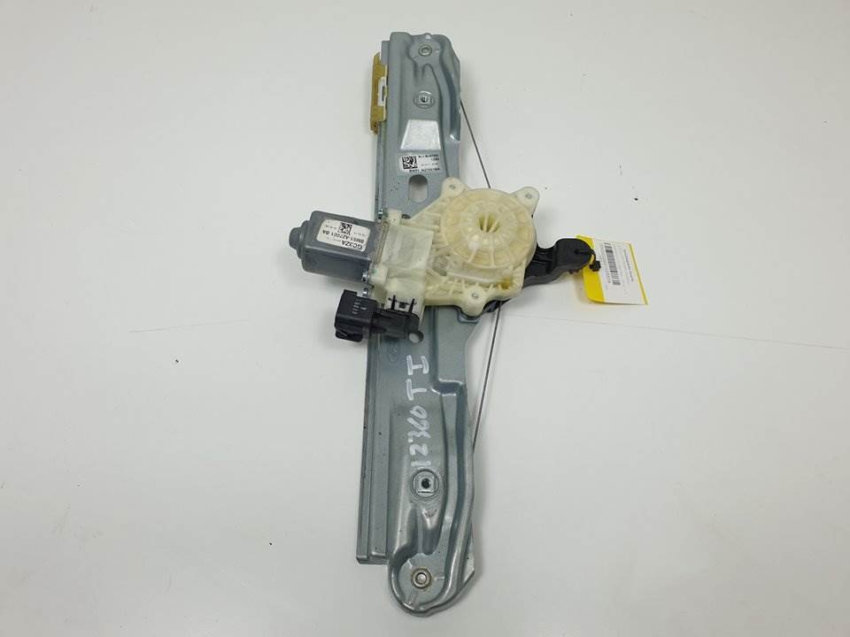 ELEVALUNAS TRASERO IZQUIERDO - BM51A27001BA - FORD - FOCUS LIM. (CB8)