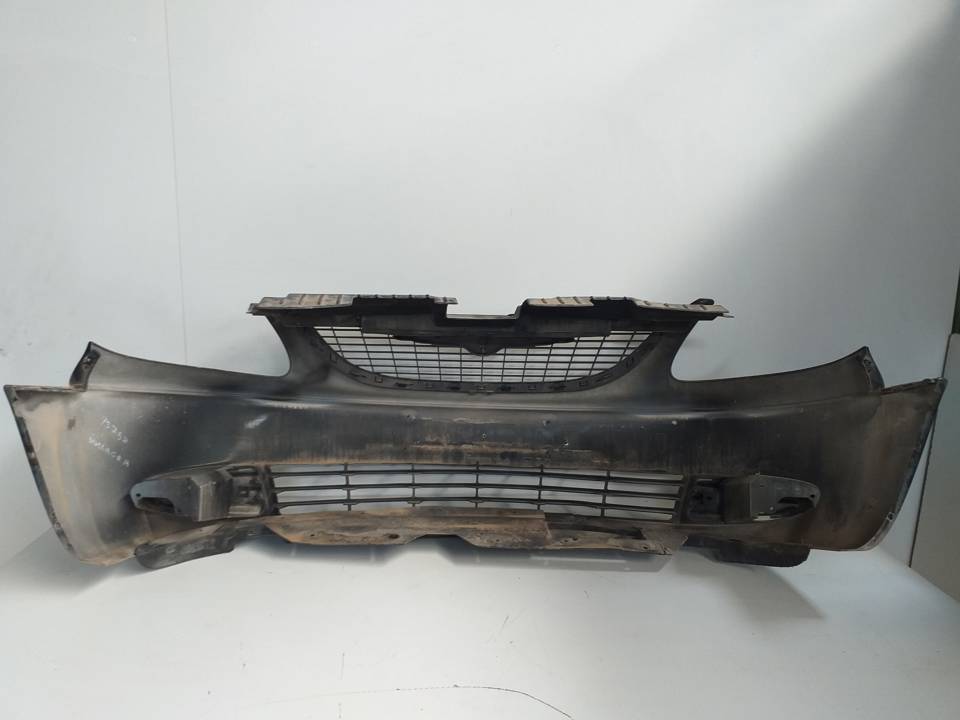 PARAGOLPES DELANTERO