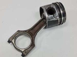 PISTON BMW SERIE 5 TOURING (F11) Autodesguaces Alicante